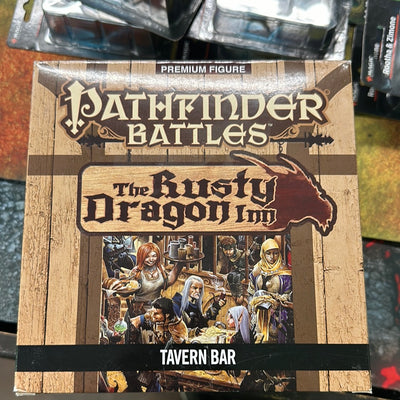 Pathfinder lucha contra el bar oxidado de la taberna Dragon Inn